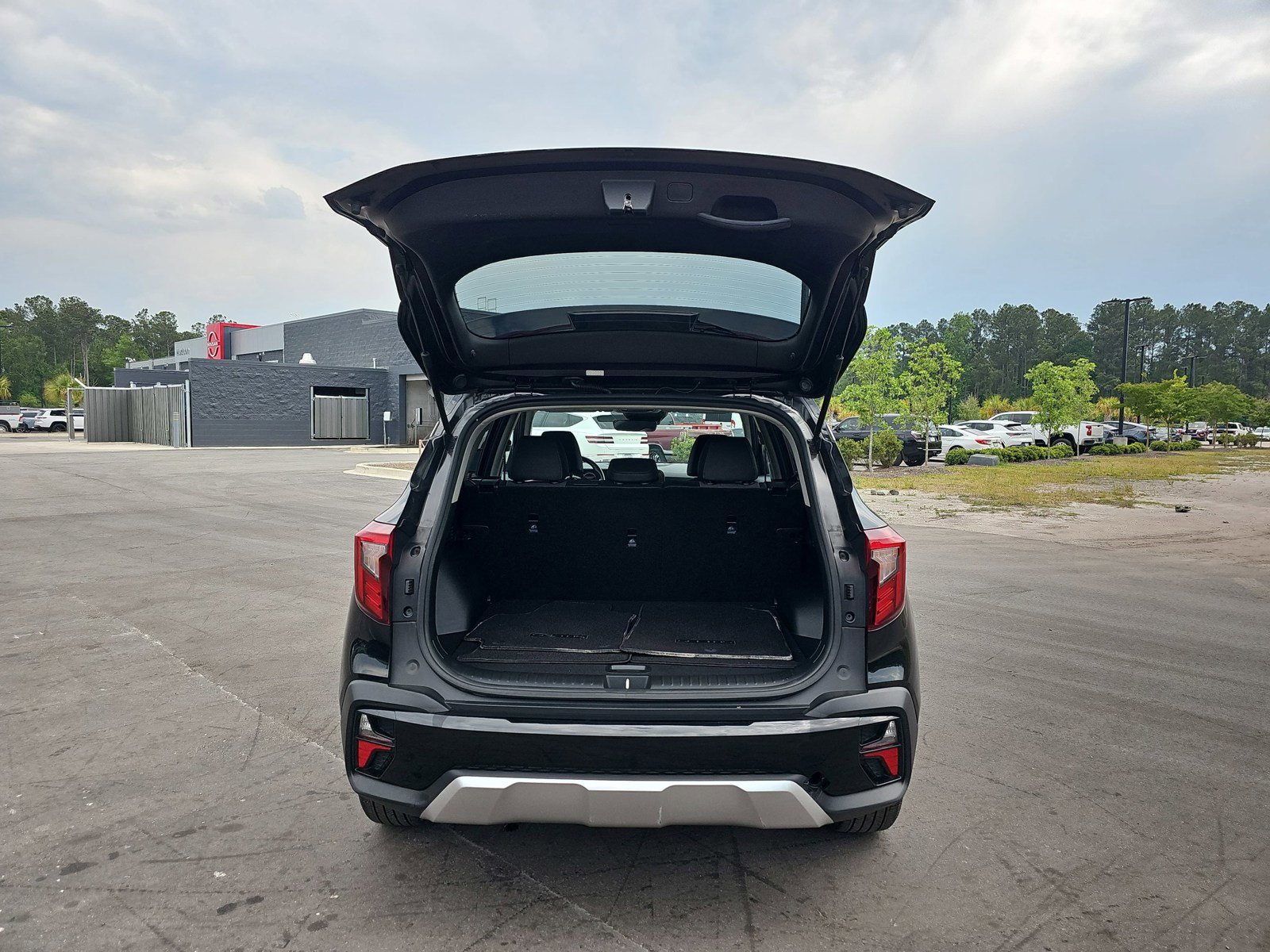 Used 2024 Kia Seltos S FWD image 14