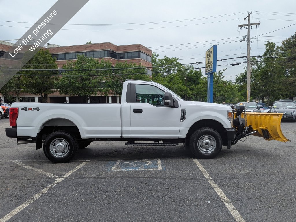 Used 2022 Ford F250 XL w/ Power Equipment Group AWD/4WD image 6