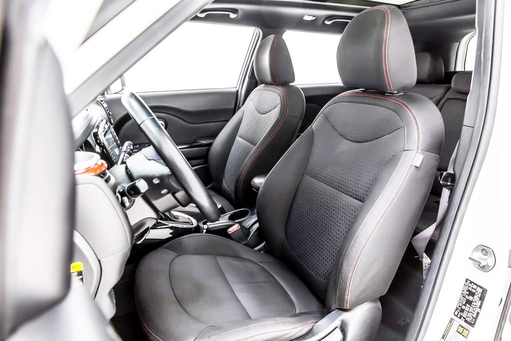 Used 2014 Kia Soul + image 27