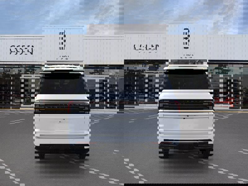 New 2026 Lincoln Navigator L Reserve image 5