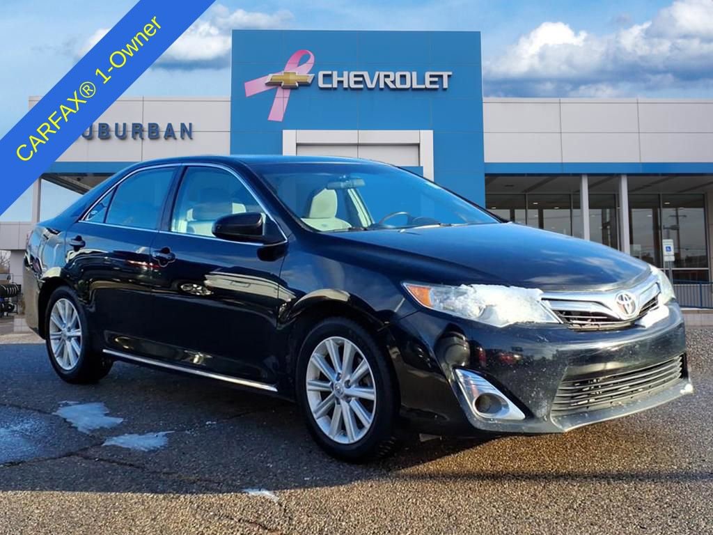 Used 2013 Toyota Camry XLE image 3