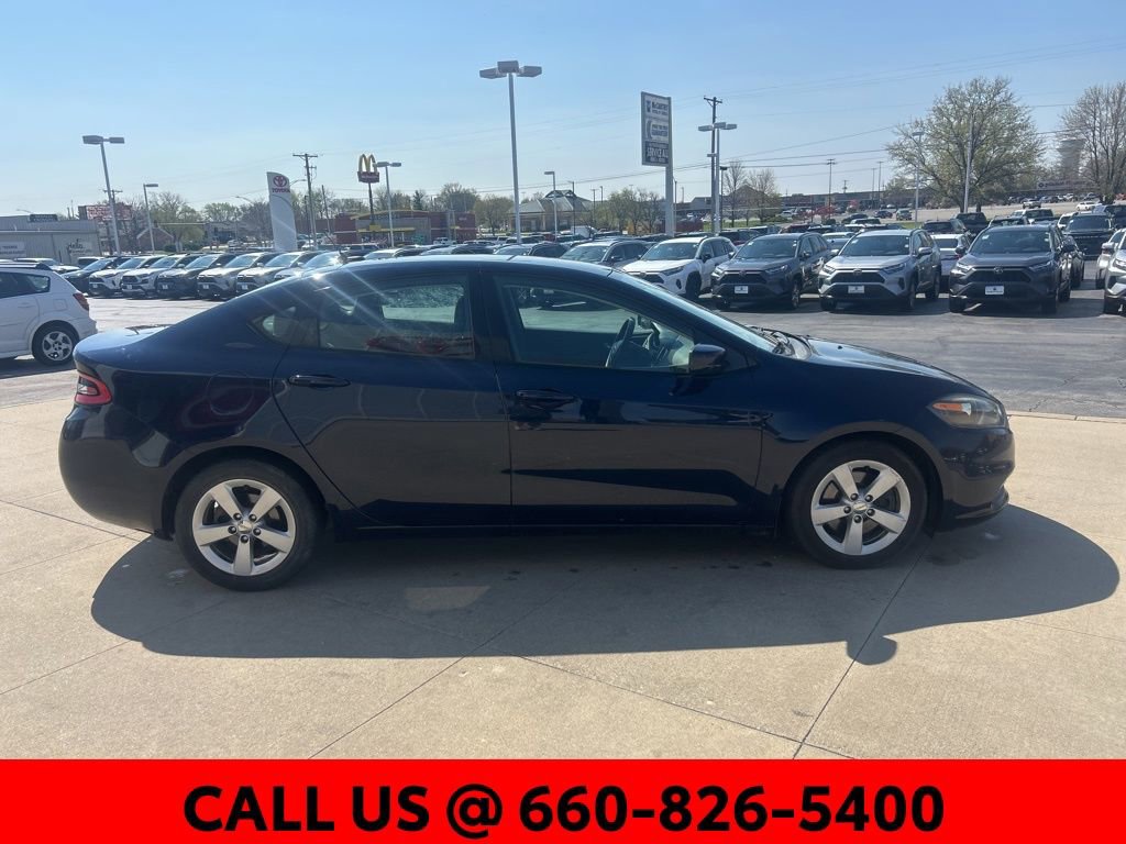Used 2016 Dodge Dart SXT FWD image 4