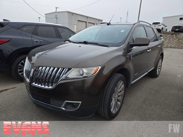 Used 2011 Lincoln MKX AWD w/ 101A Rapid Spec Order Code image 2