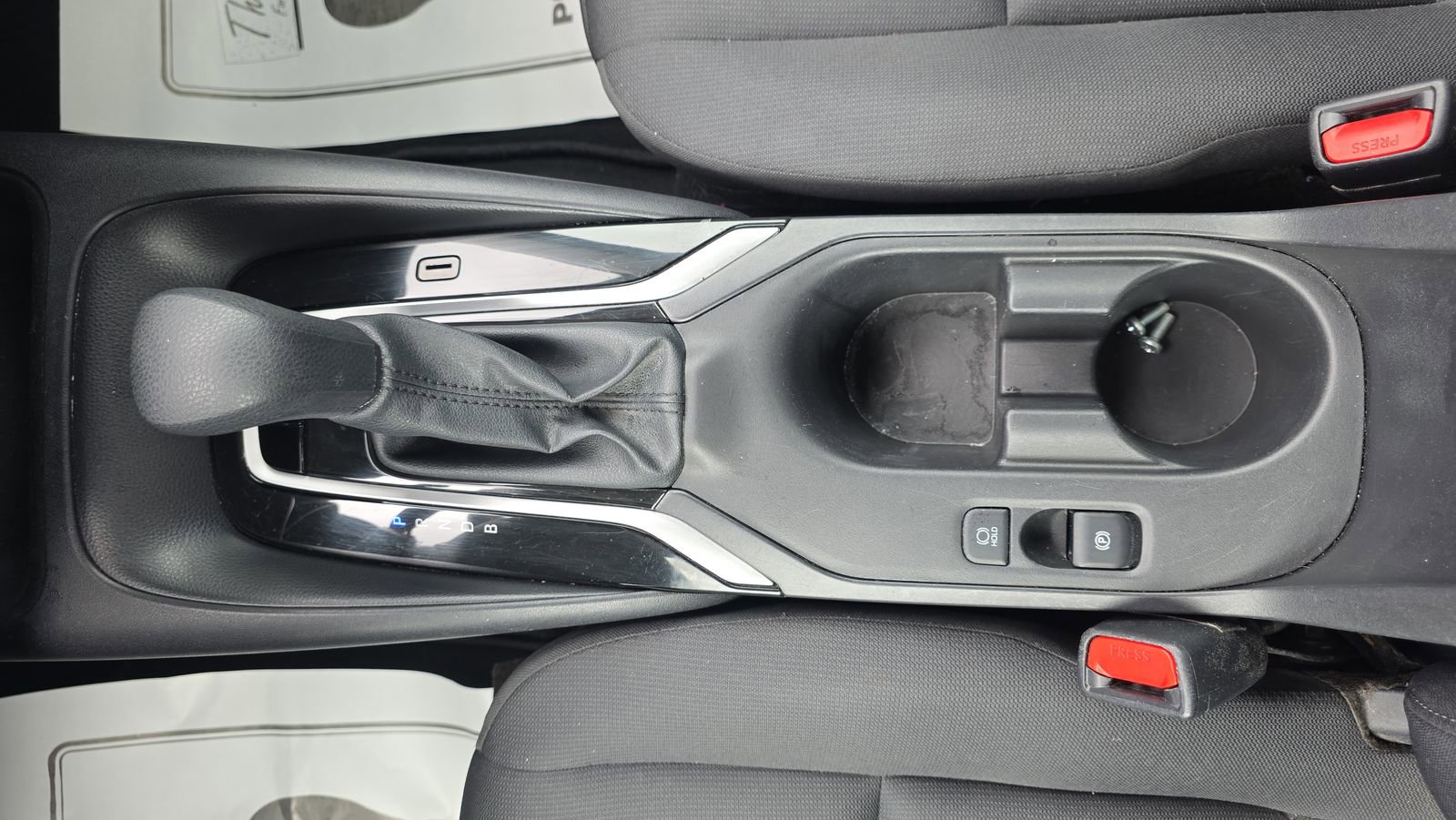 Used 2025 Toyota Corolla LE FWD image 13