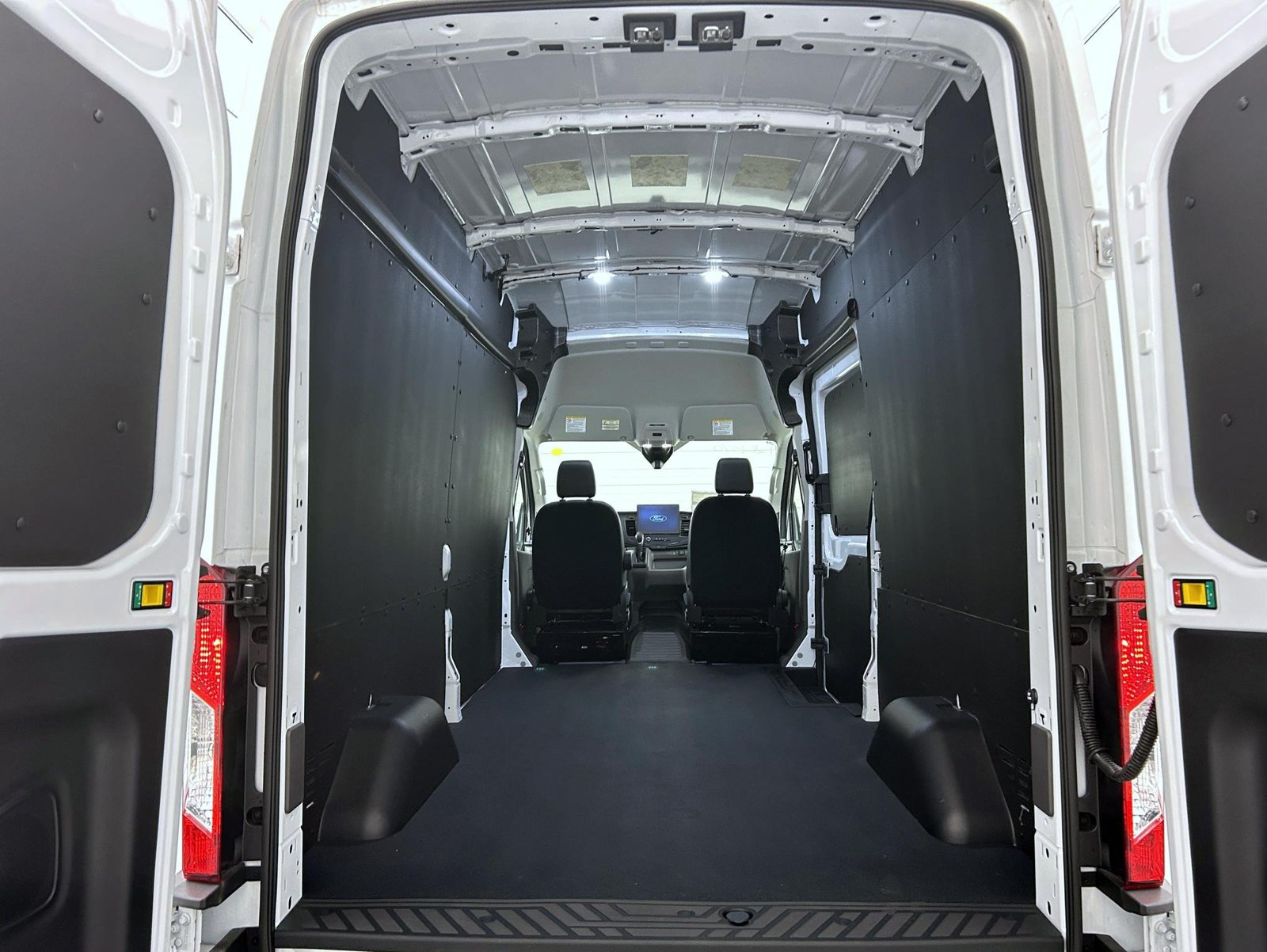 New 2026 Ford Transit 350 148 High Roof w/ Load Area Protection Package RWD image 18