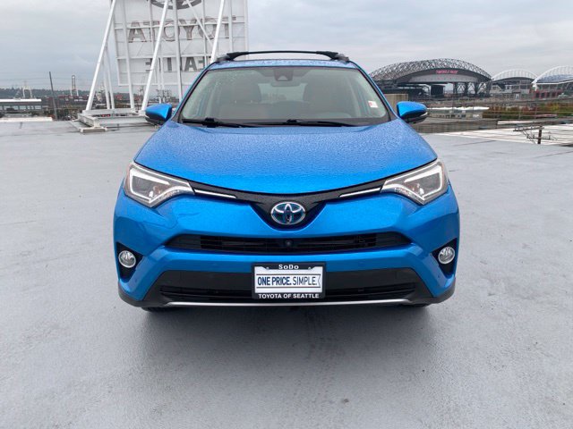 Used 2017 Toyota RAV4 Limited w/ Advanced Technology Package AWD/4WD image 3