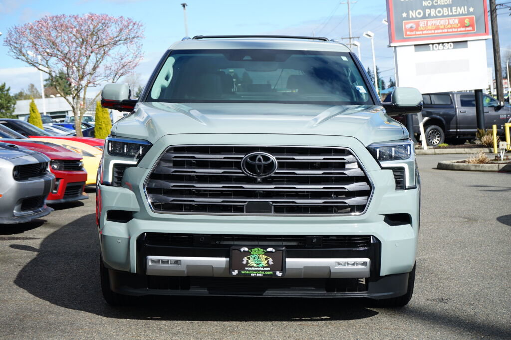 Used 2024 Toyota Sequoia Limited image 9