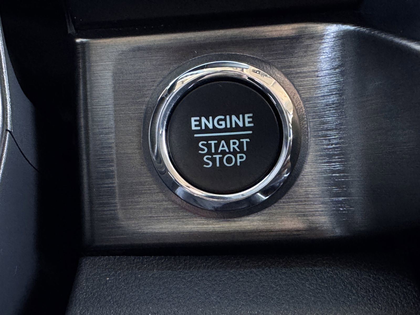 Used 2024 Ford F250 Lariat w/ Lariat Ultimate Package image 24