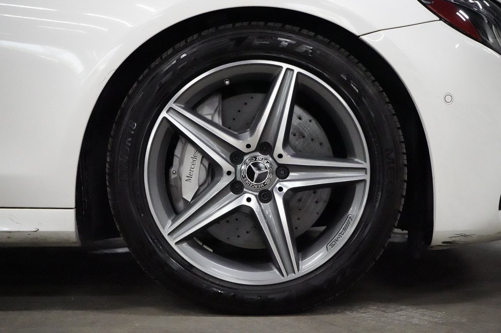 Used 2018 Mercedes-Benz E 300 w/ Premium 2 Package (Q02) image 40
