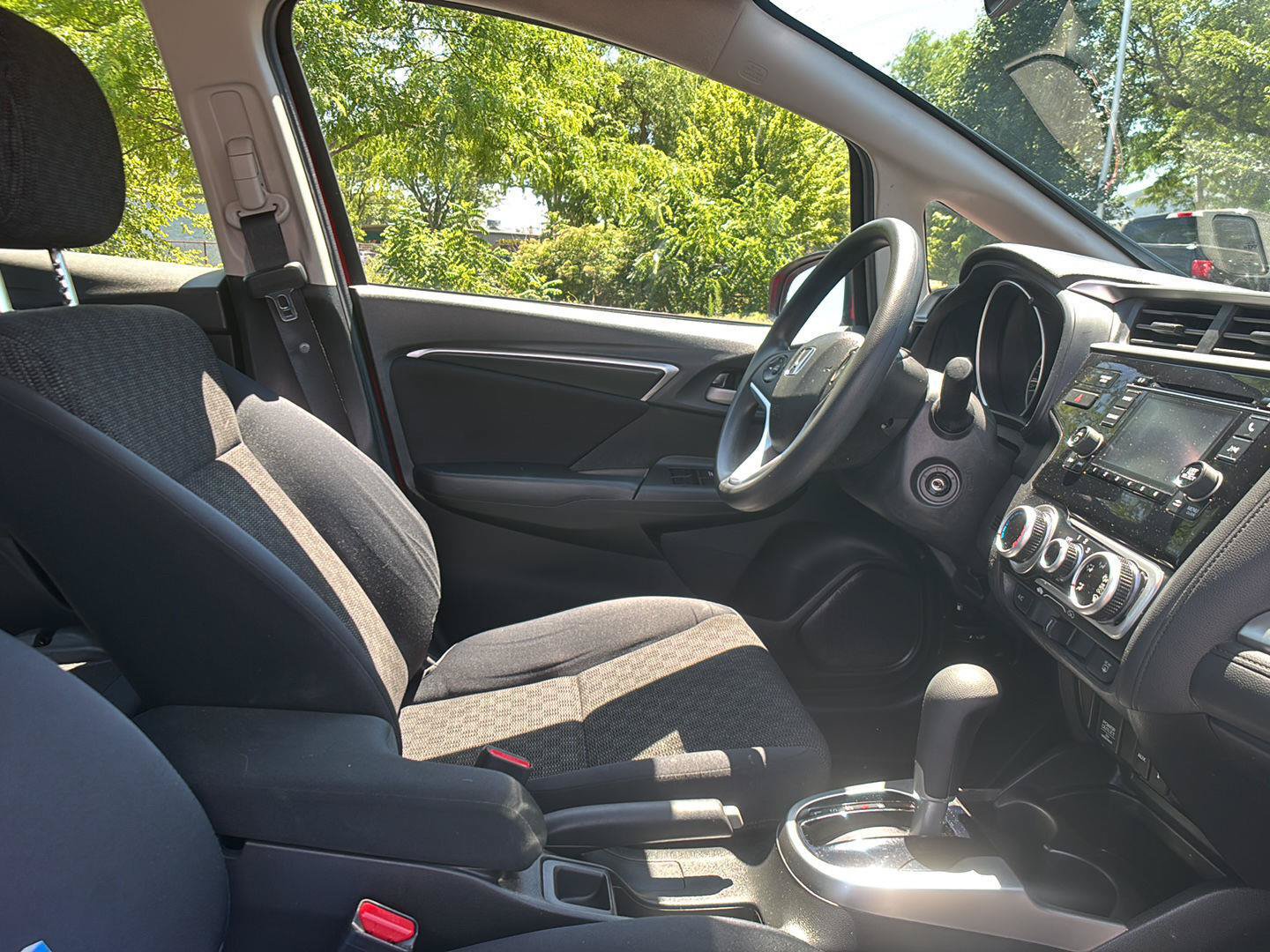 Used 2016 Honda Fit LX image 22