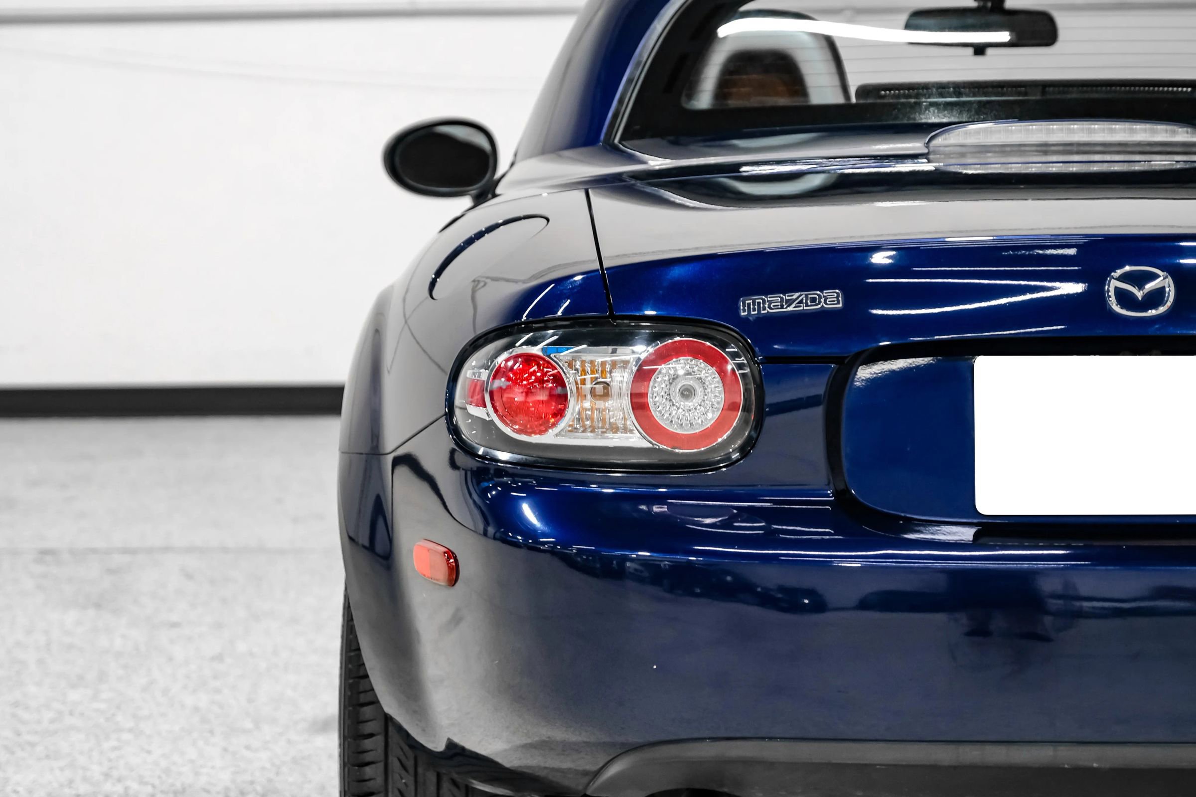 Used 2008 MAZDA MX-5 Miata Grand Touring w/ Premium Pkg RWD image 44