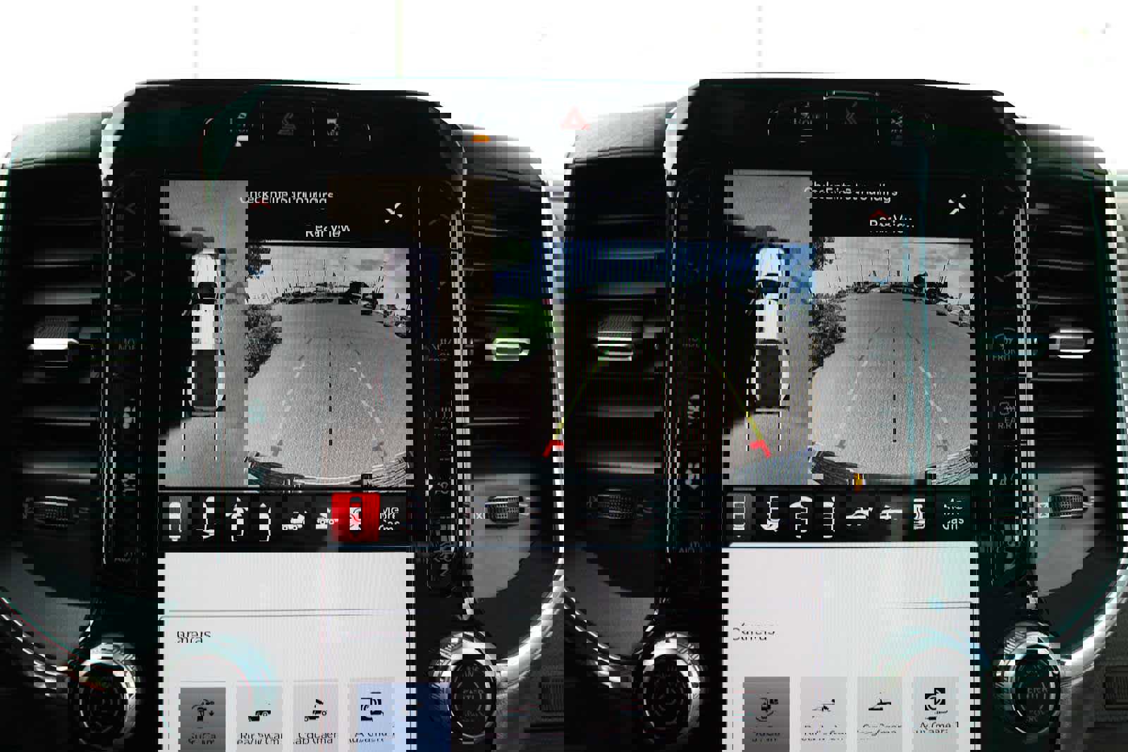 New 2025 RAM 3500 Laramie w/ Towing Technology Group image 31