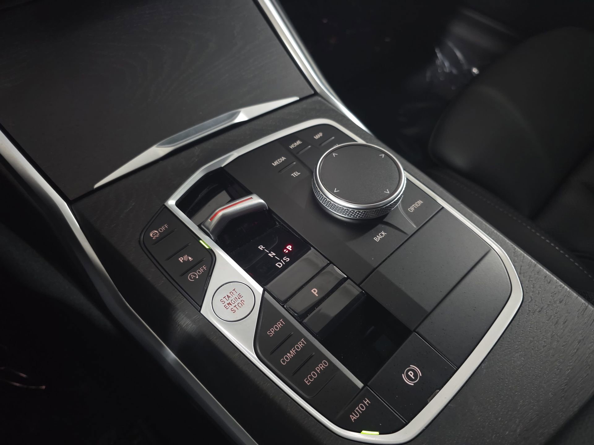 Used 2024 BMW 330i Sedan image 24