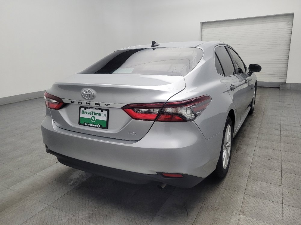 Used 2022 Toyota Camry LE FWD image 9