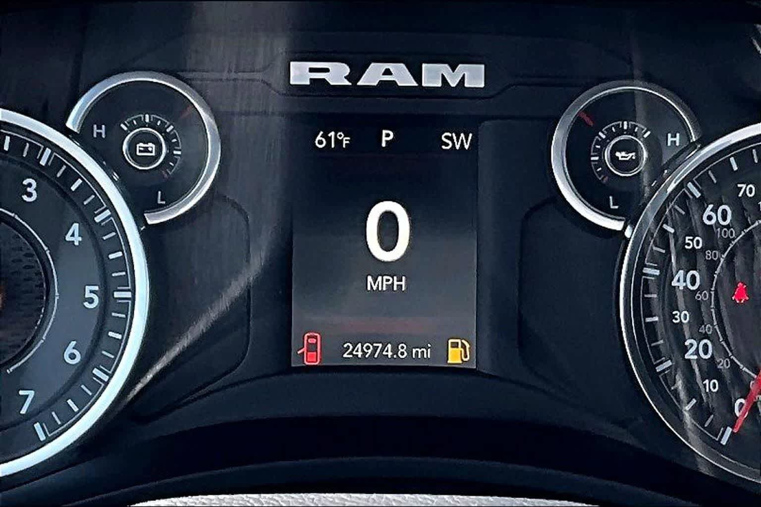 Used 2024 RAM 3500 Big Horn w/ Bed Utility Group AWD/4WD image 18