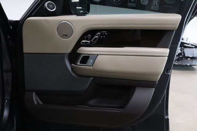 Used 2019 Land Rover Range Rover HSE image 30