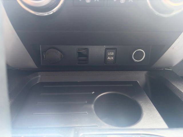 Used 2015 Toyota Tundra Limited AWD/4WD image 25