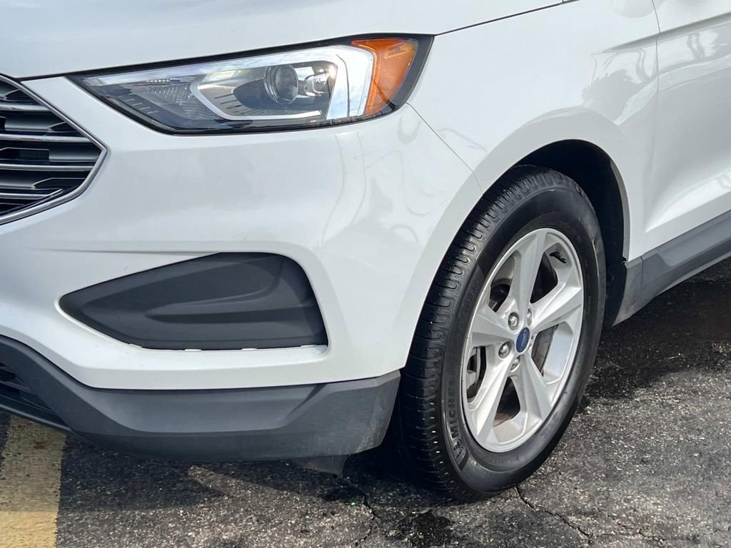 Used 2022 Ford Edge SE w/ Cargo Accessory Package image 8