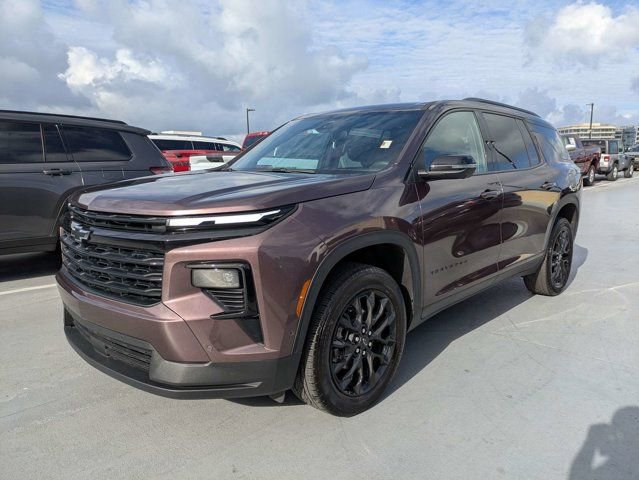 Used 2024 Chevrolet Traverse LT w/ Enhanced Driving Package FWD image 7
