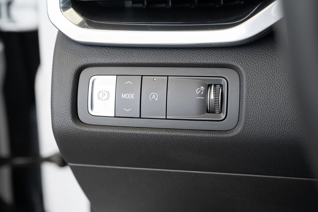 New 2026 GMC Acadia Elevation w/ Black Edition FWD image 27