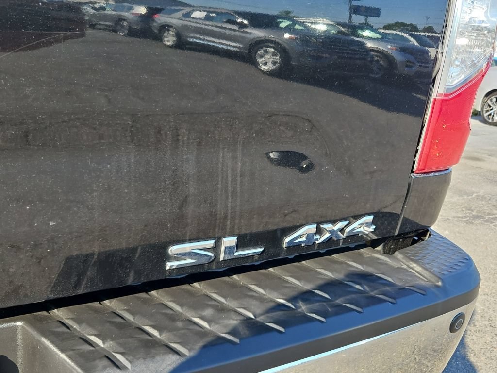 Used 2016 Nissan Titan SL AWD/4WD image 29