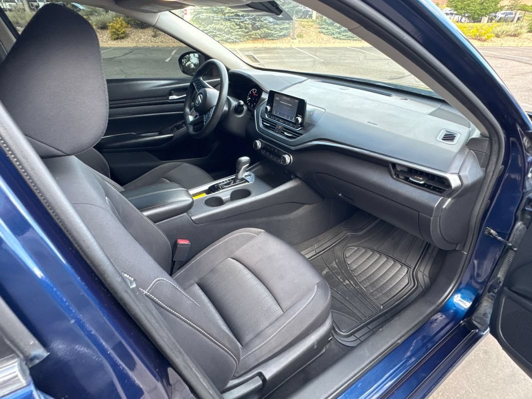 Used 2022 Nissan Altima 2.5 S FWD image 16