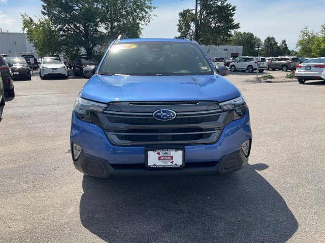 Used 2026 Subaru Forester Premium AWD/4WD image 2