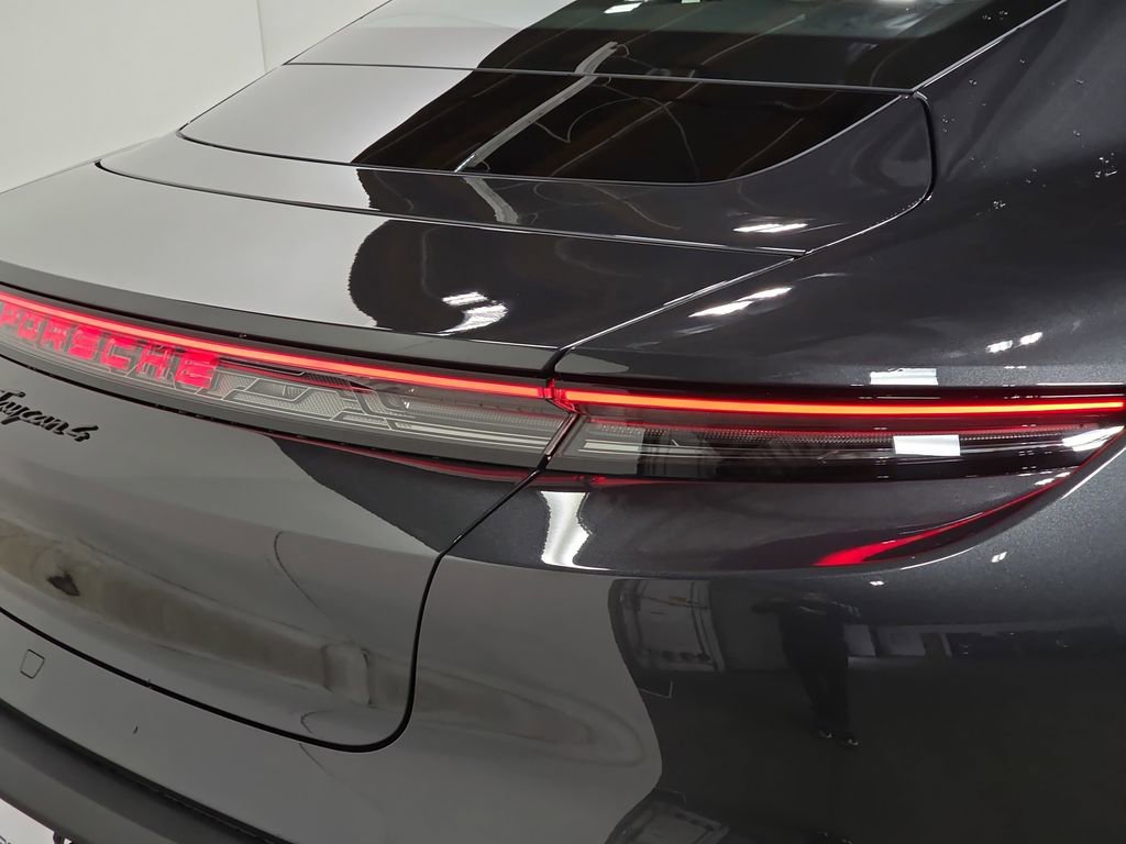 New 2026 Porsche Taycan image 30