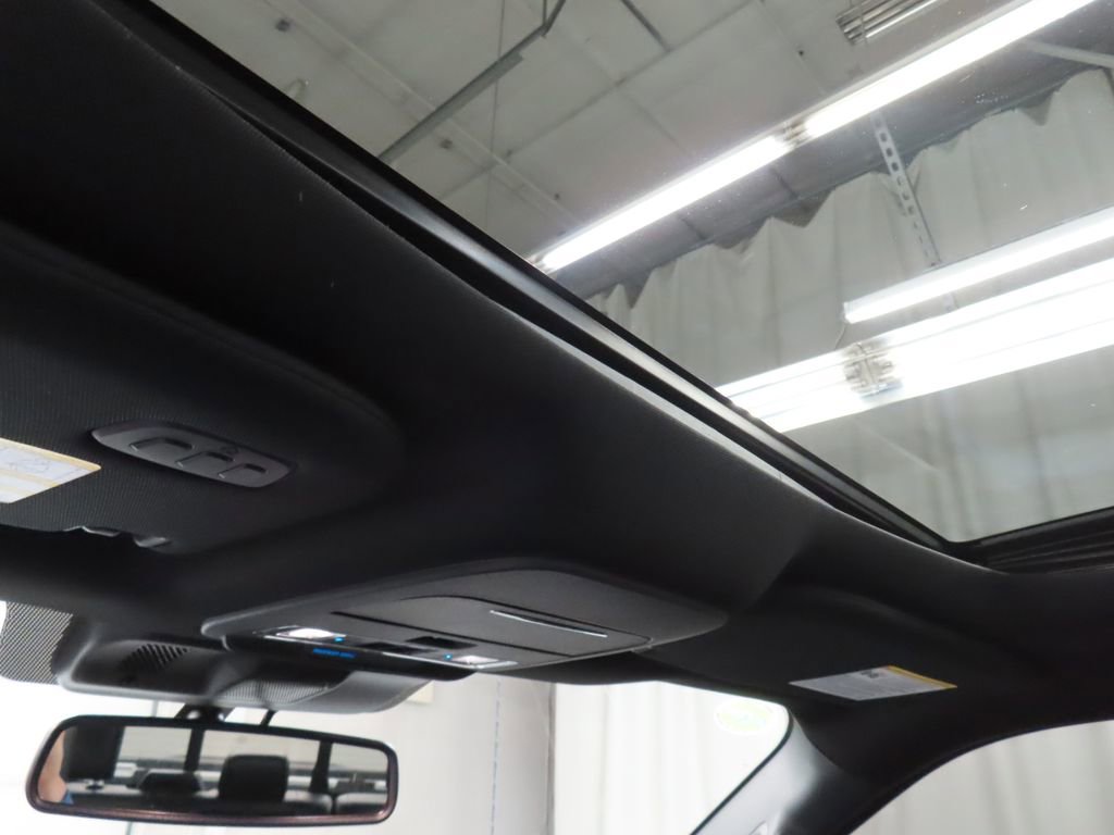 Used 2025 Ford F150 Lariat w/ Bed Utility Package image 28