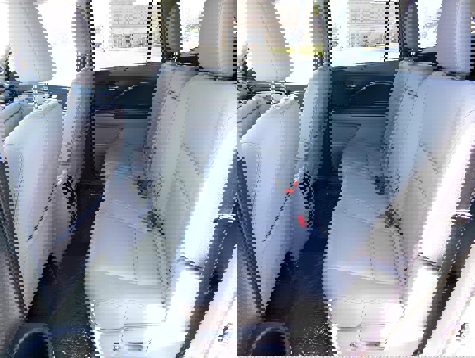 Used 2016 Honda Pilot Touring image 13