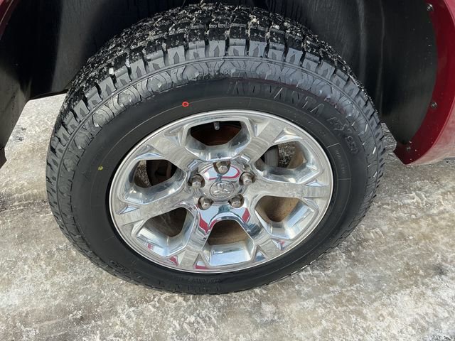 Used 2018 RAM 1500 Laramie w/ Convenience Group AWD/4WD image 17