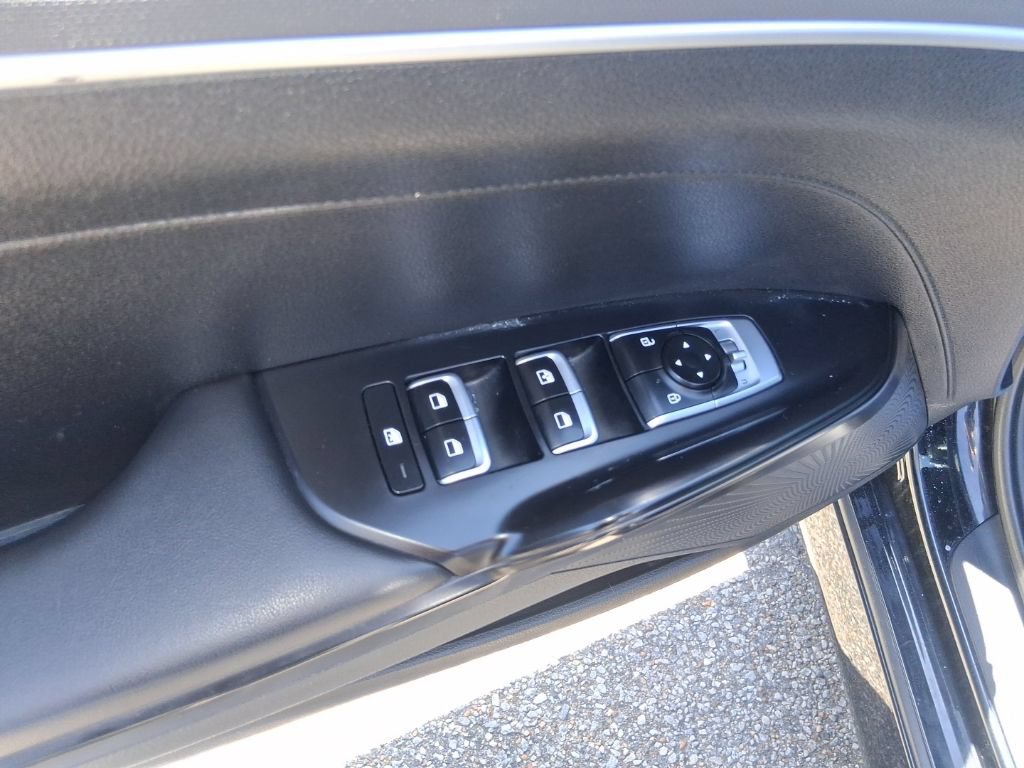 Used 2023 Kia K5 GT-Line w/ GT-Line Premium Package AWD/4WD image 9