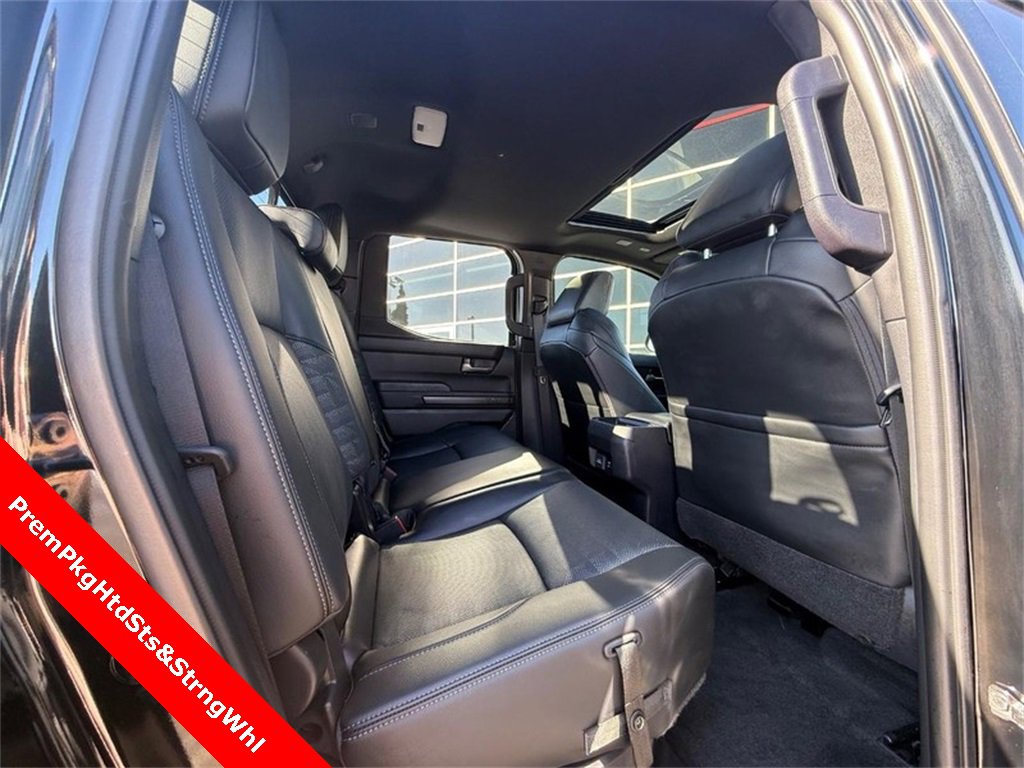 Used 2024 Toyota Tacoma TRD Sport image 12