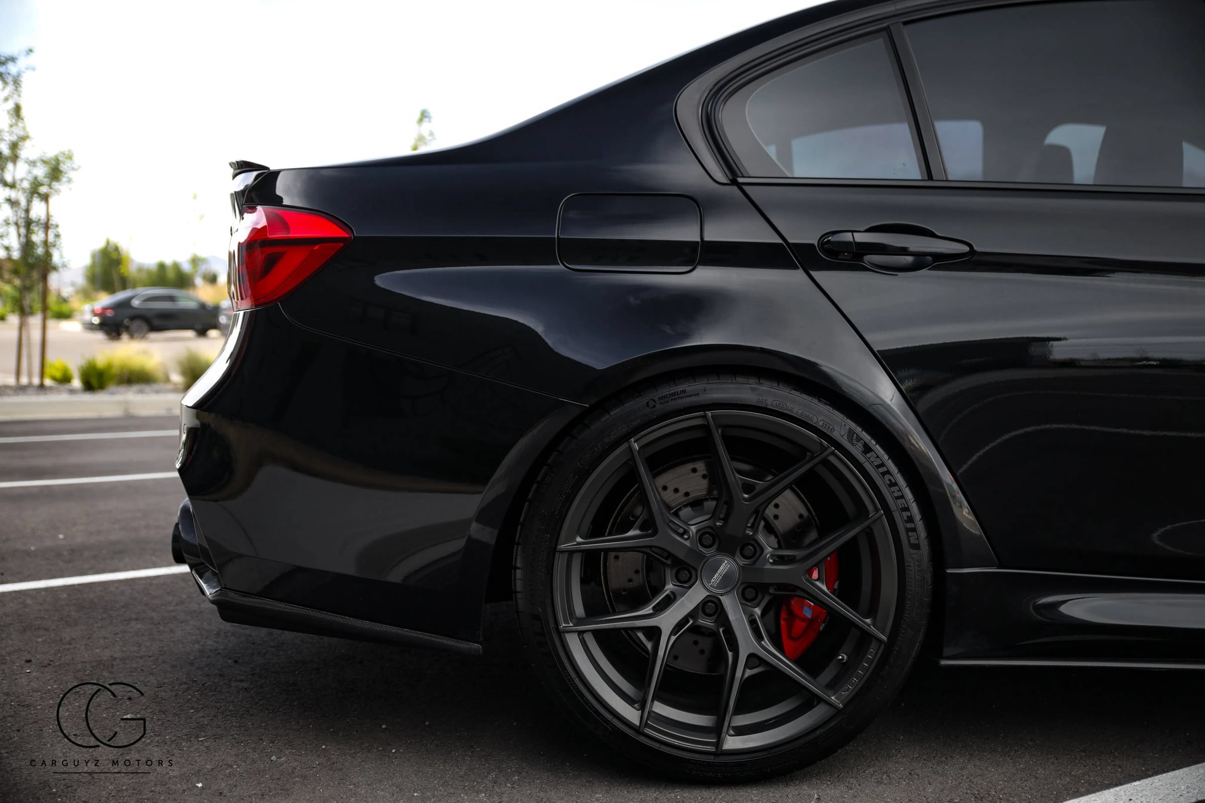 Used 2017 BMW M3 RWD image 17