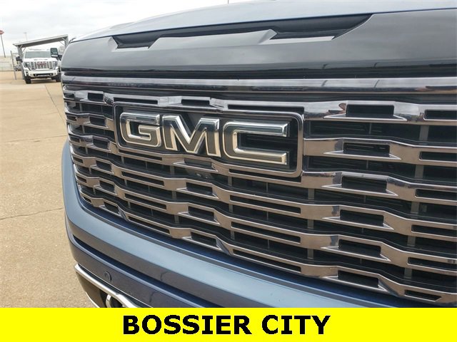 Used 2025 GMC Sierra 1500 Denali Ultimate image 32