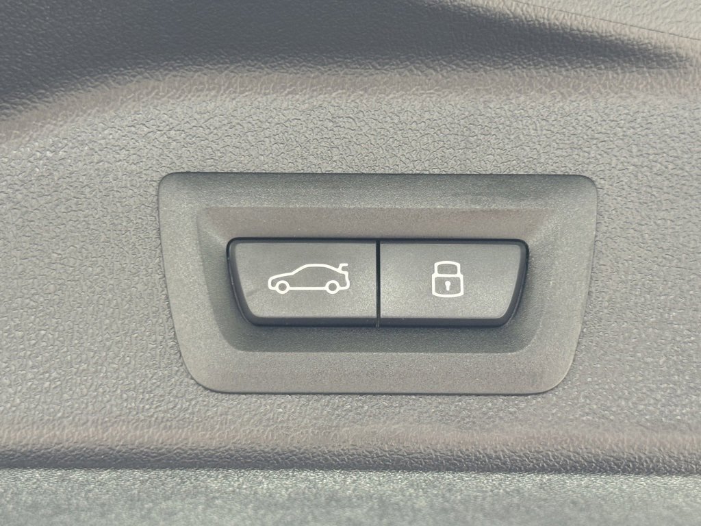 New 2026 BMW X5 M Competition w/ Executive Package image 16