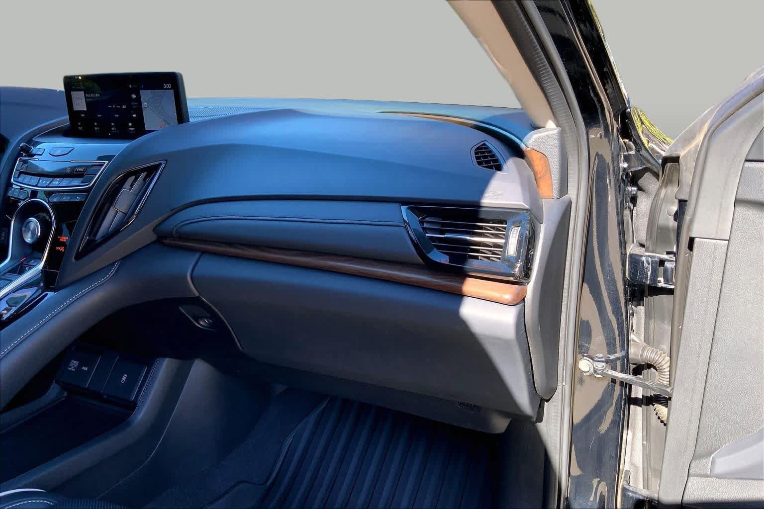 Used 2019 Acura RDX w/ Advance Package FWD image 18