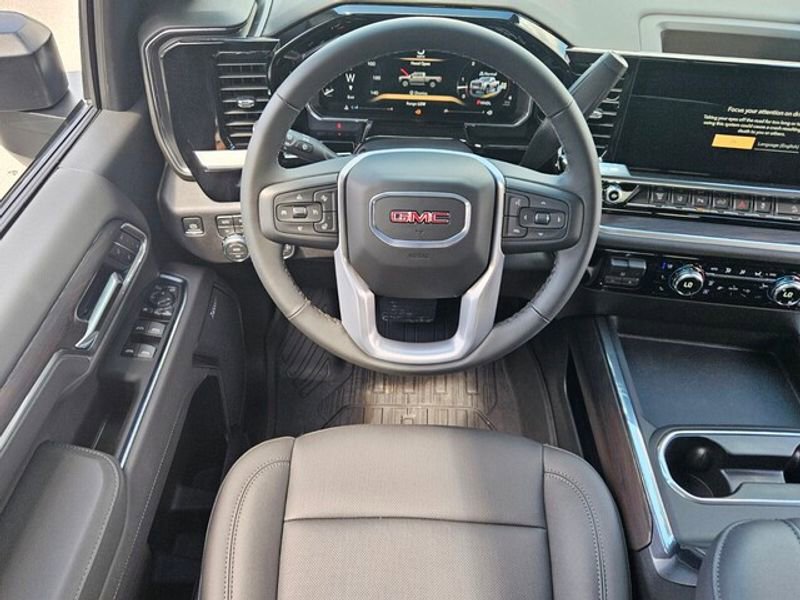 New 2026 GMC Sierra 2500 SLT w/ SLT Premium Package image 11
