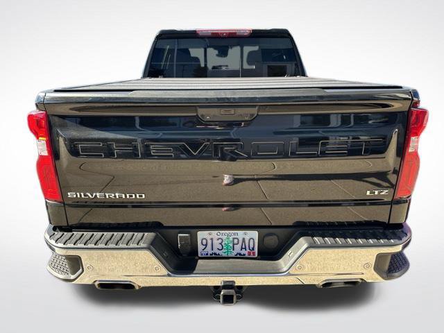 Used 2022 Chevrolet Silverado 1500 LTZ w/ Technology Package AWD/4WD image 6