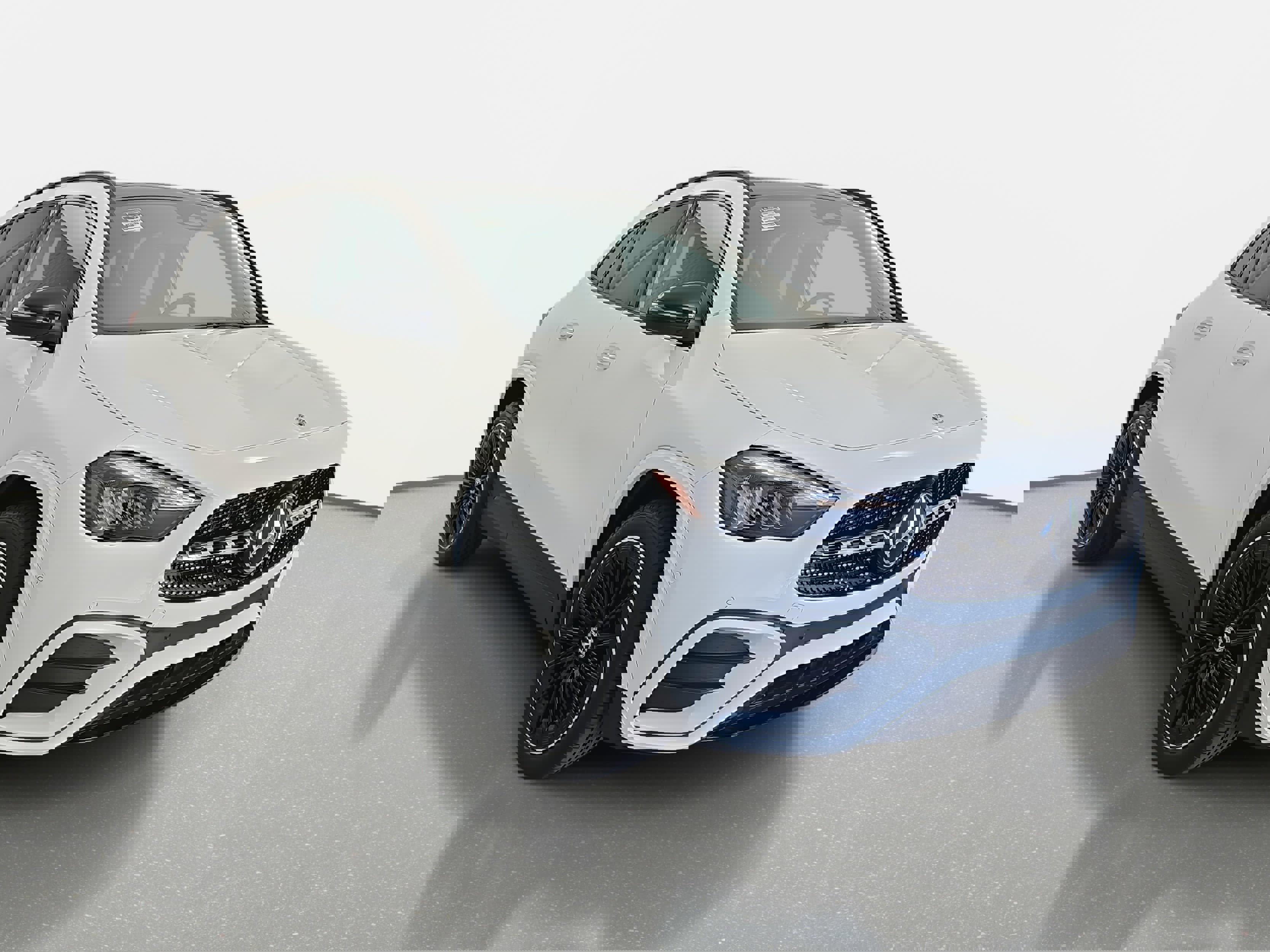 Used 2025 Mercedes-Benz GLA 250 image 3