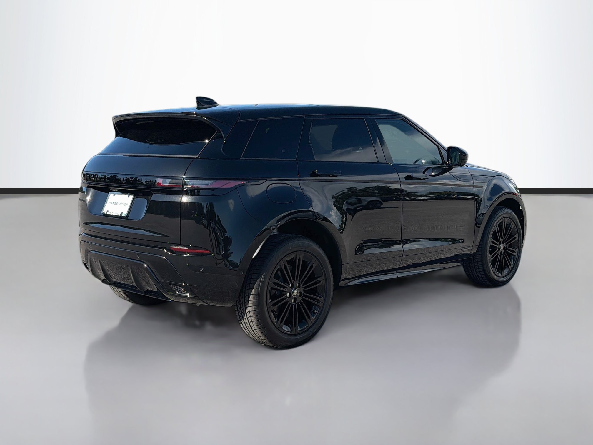 New 2026 Land Rover Range Rover Evoque Hoxton AWD/4WD image 5