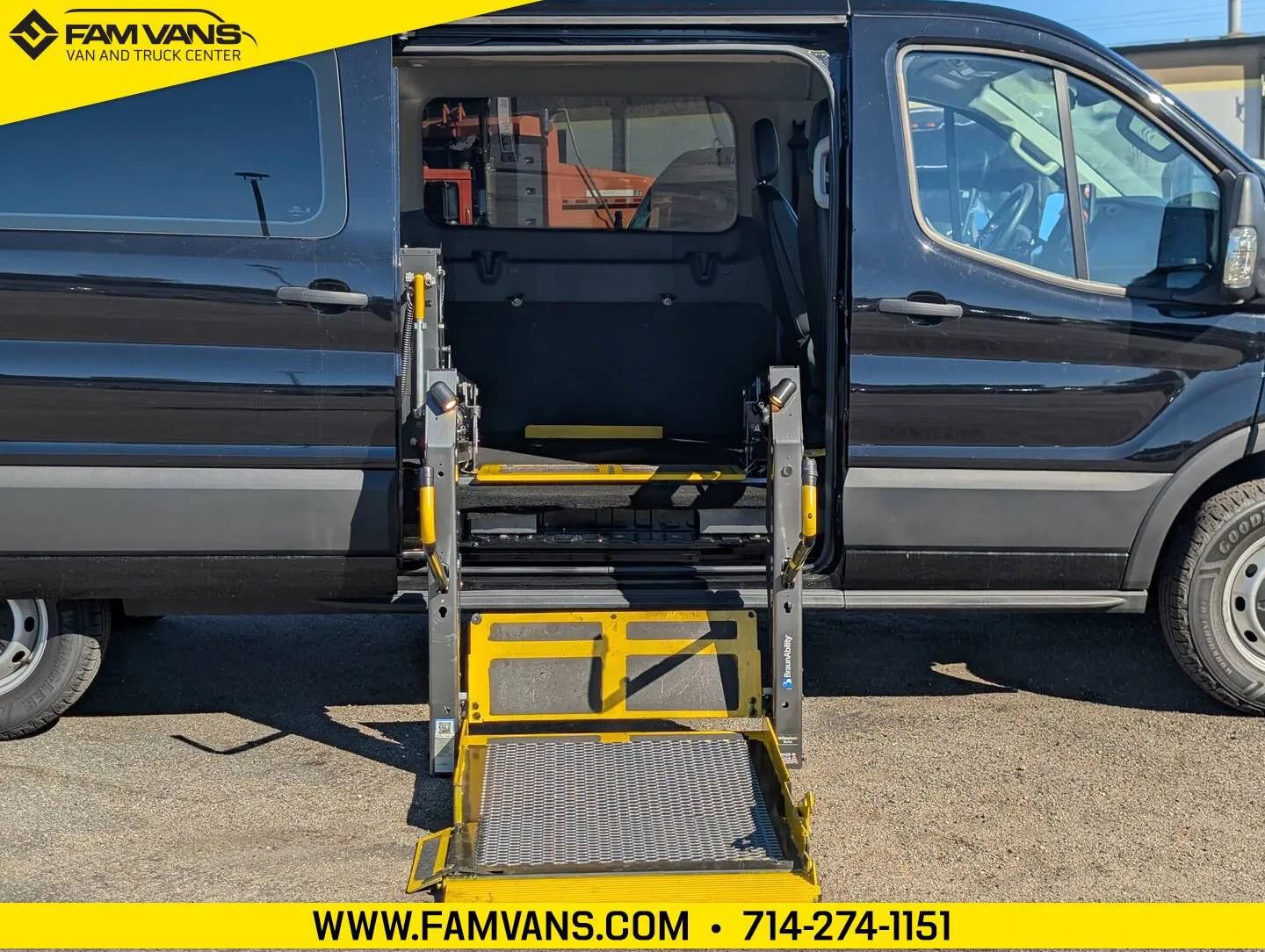 Used 2024 Ford Transit 350 XL RWD image 3