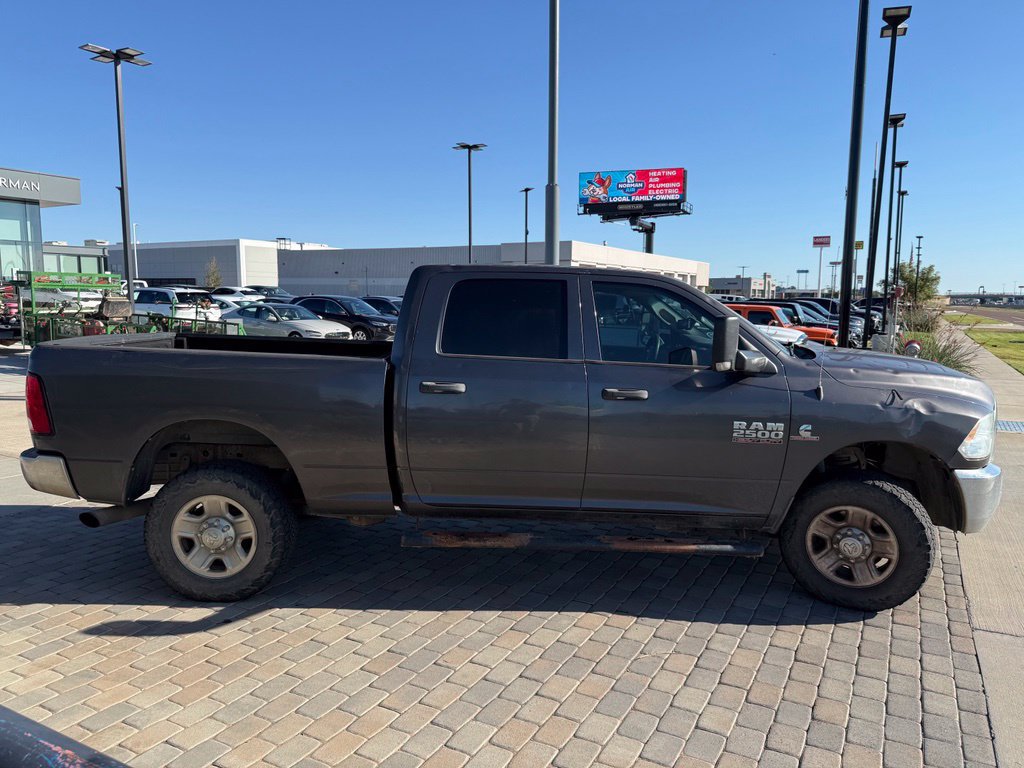 Used 2014 RAM 2500 Tradesman w/ Chrome Appearance Group AWD/4WD image 6