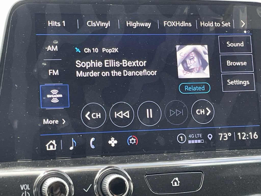 New 2025 Cadillac CT4 Premium Luxury image 28