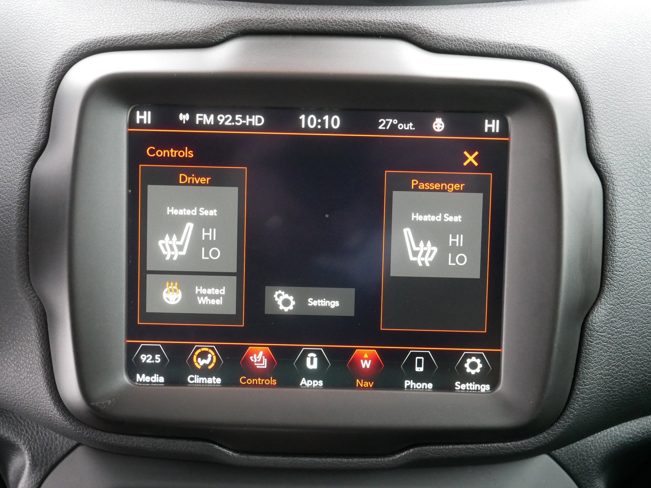 Certified 2022 Jeep Renegade Latitude w/ Convenience Group image 34