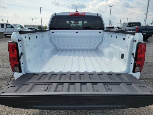 New 2026 Chevrolet Colorado W/T w/ WT Custom Package AWD/4WD image 34