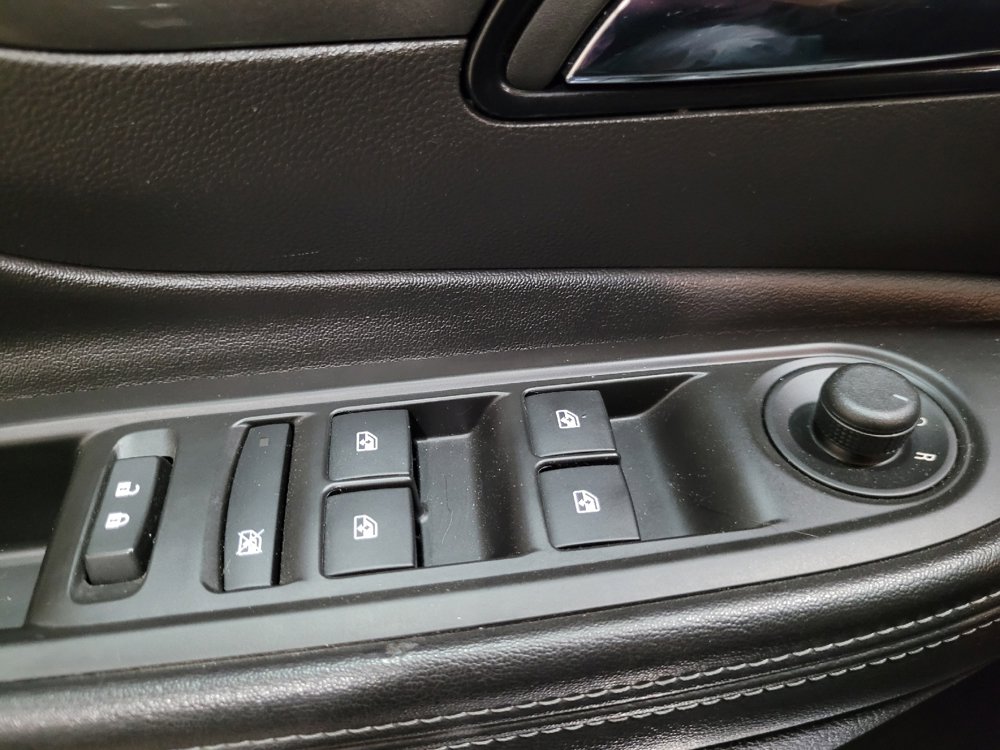 Used 2019 Buick Encore Preferred FWD image 27