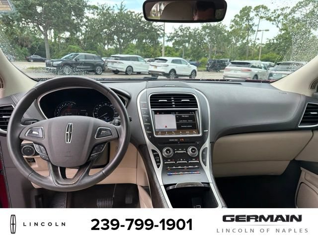 Used 2018 Lincoln MKX Reserve FWD image 13