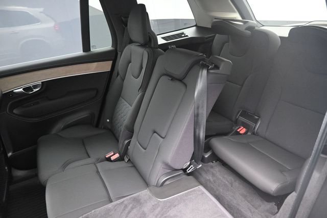 Used 2026 Volvo XC90 T8 Plus w/ Protection Package Premier AWD/4WD image 22
