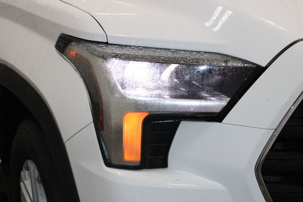 Used 2025 Toyota Sequoia SR5 image 12